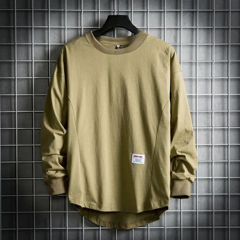 Men's Sweater with Drop Hem and Crew Neck 
