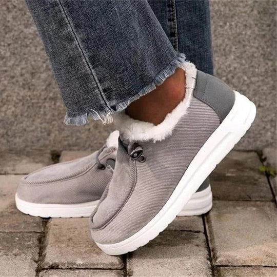 Women's Winter Slip-On Shoes with Faux Fur
