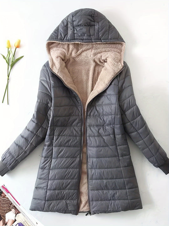 Quilted jacket with hood and zipper for women