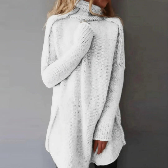 Women's Chunky Knit Sweater with a Wide Fit