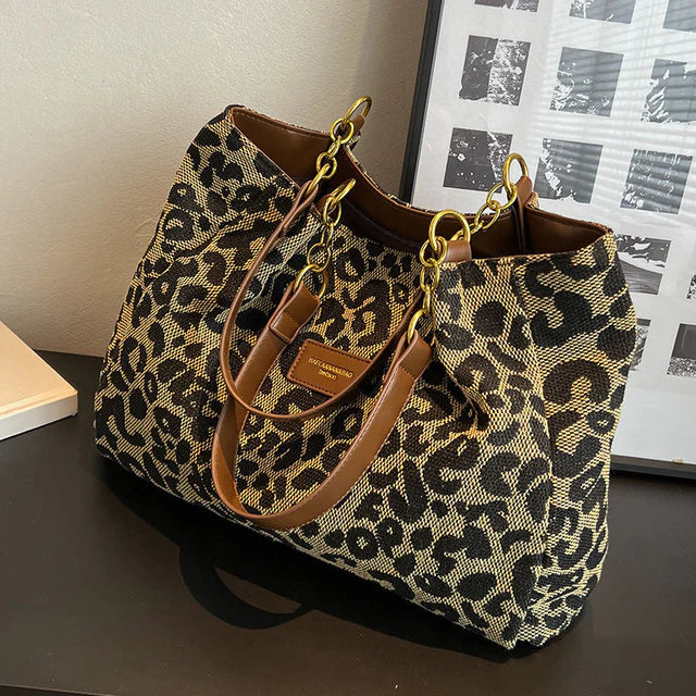 Trendy leopard canvas bag for women