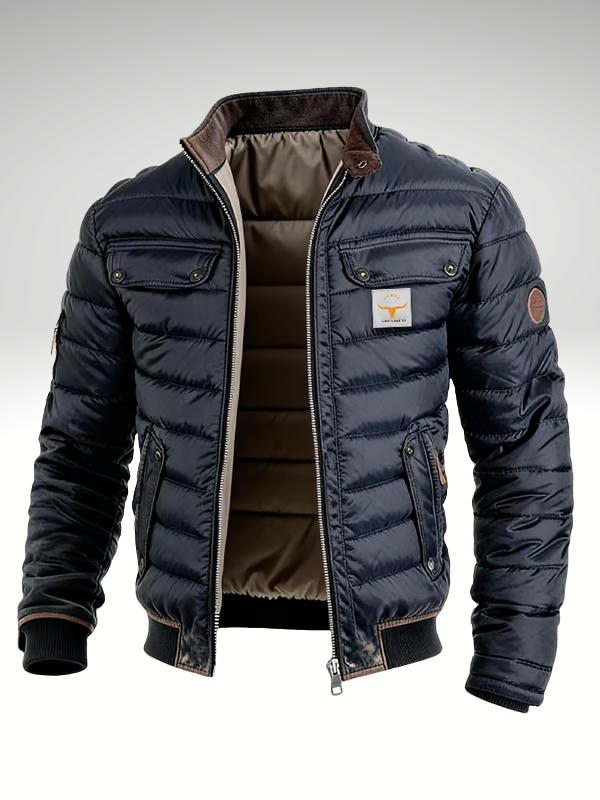 Detailansicht des Stehkragens und der Front der Herrenjacke