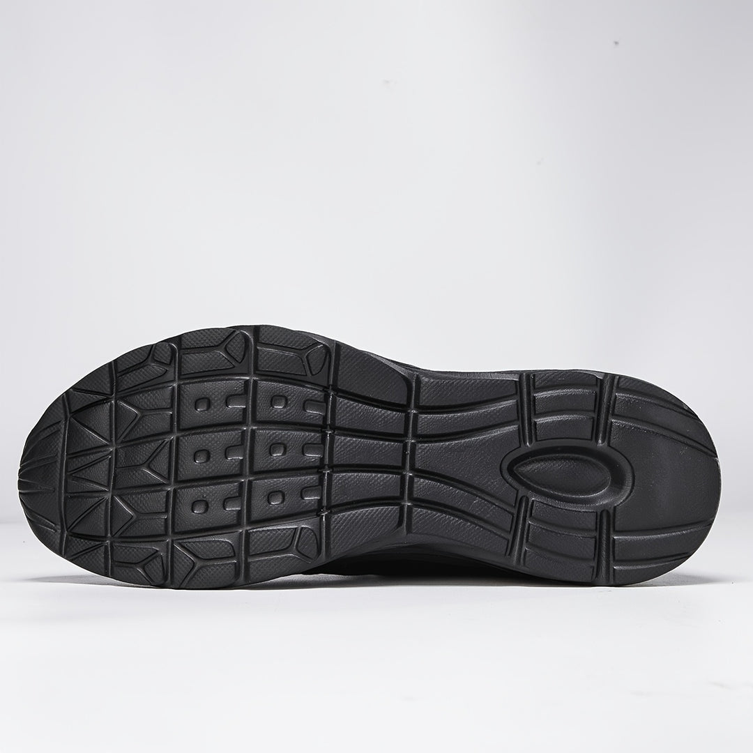 Lace-up boots with a high shaft and profiled sole for men