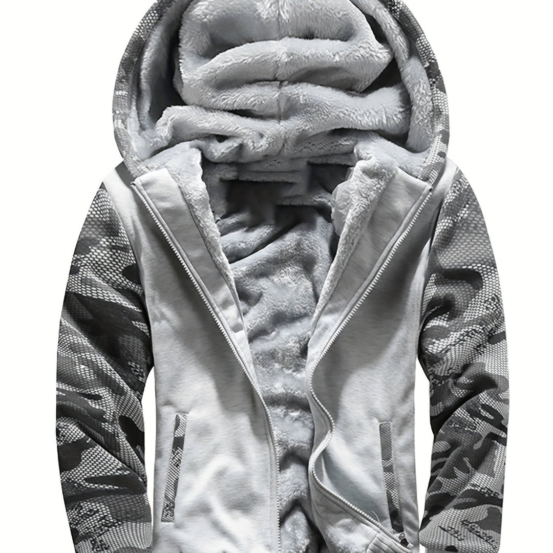 Warm camouflage fleece jacket with hood for men