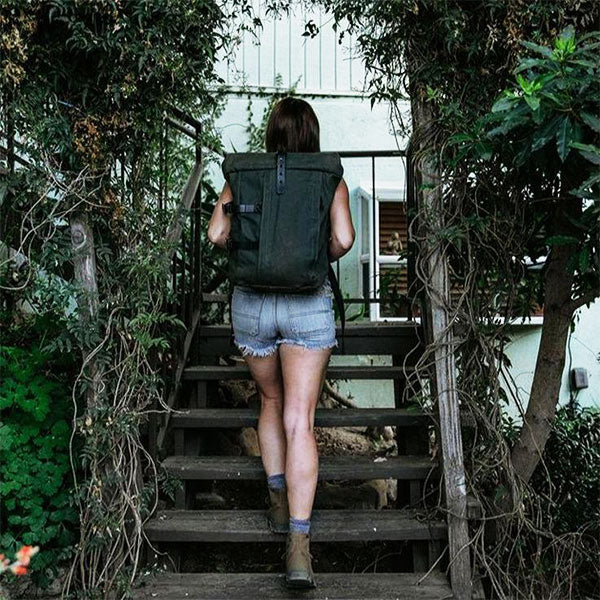 Robuster Canvas-Rucksack für Herren mit Rolltop