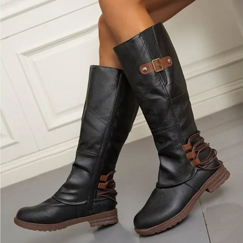 Kniehohe Damenstiefel in eleganter Ansicht