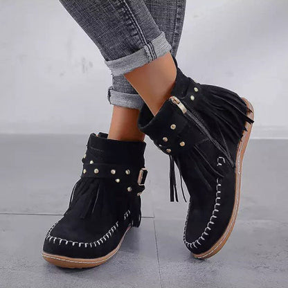 Damenstiefel Mit Fransen Nieten Und Gürtelschnalle