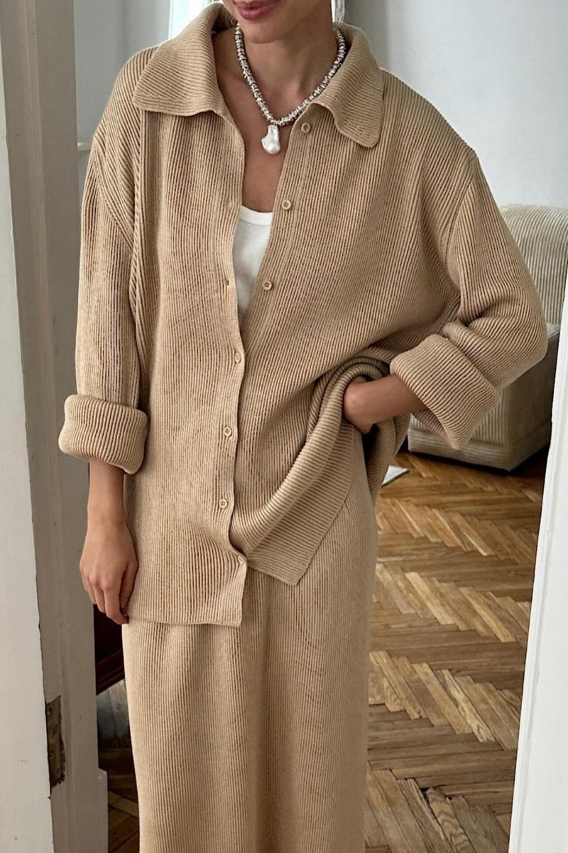 Damen-Strickset als eleganter zweiteiliger Look für den Alltag