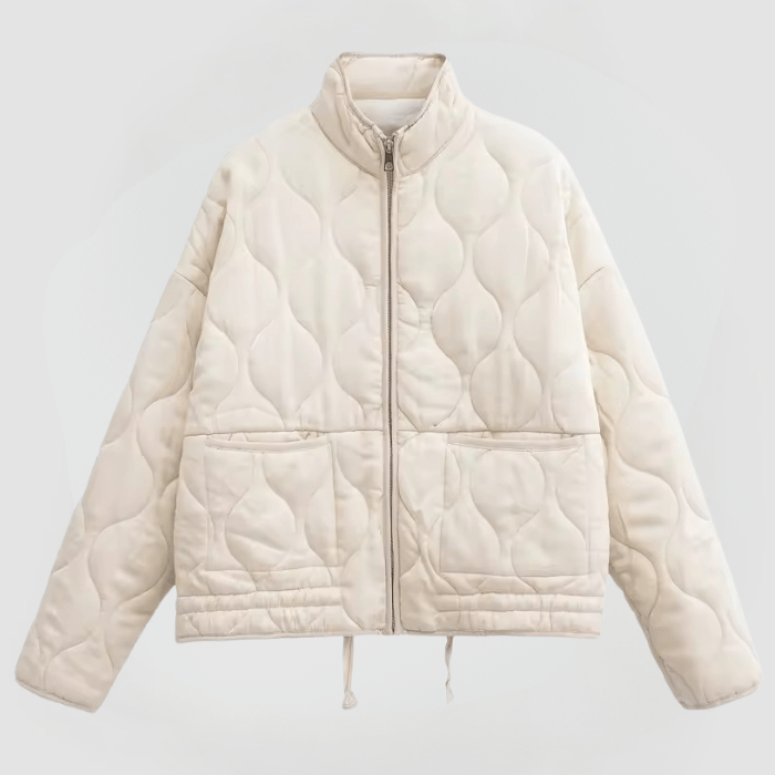 Women's quilted jacket with a relaxed fit