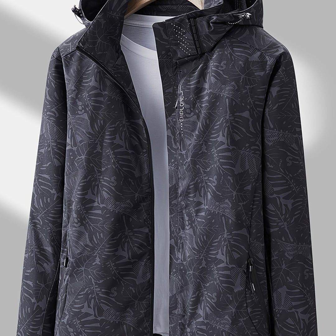 Camouflage outdoor jacket with detachable hood for women