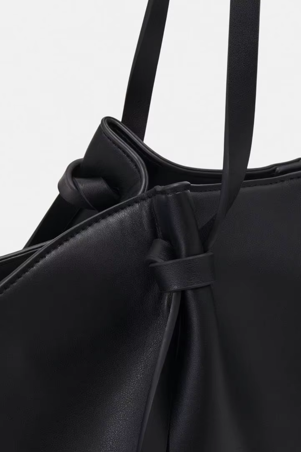 Livana Tote Black | Large tote bag made of vegan ultrafiber with laptop compartment and gold details for women