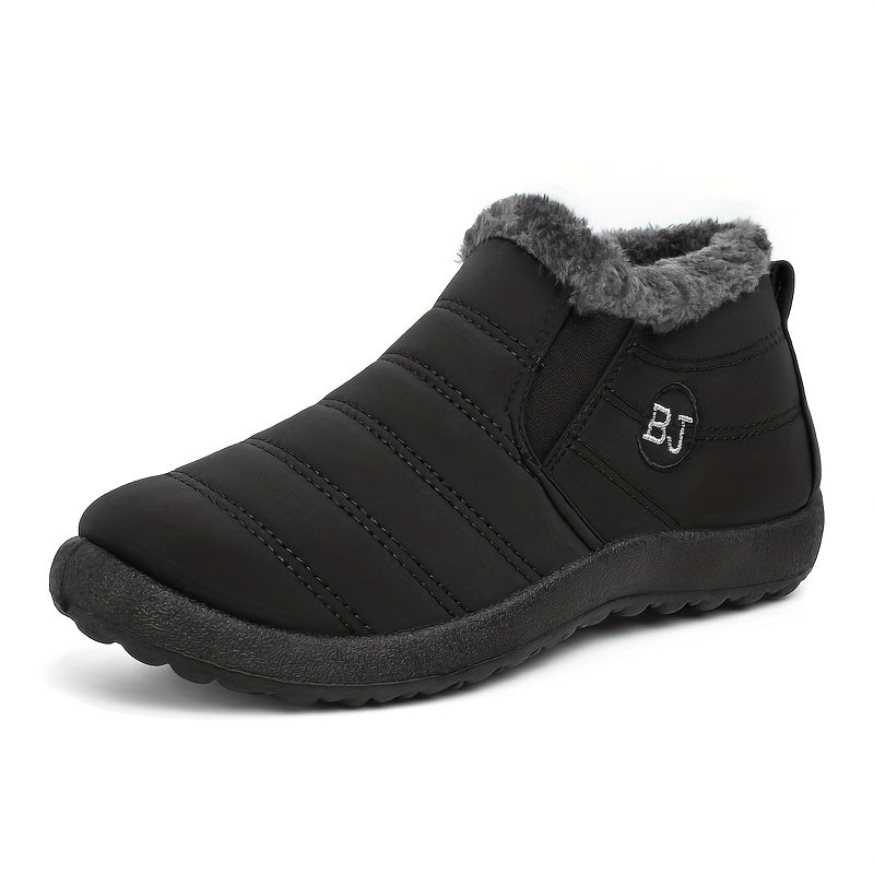 Lined slip-on snow boots with profiled sole for women