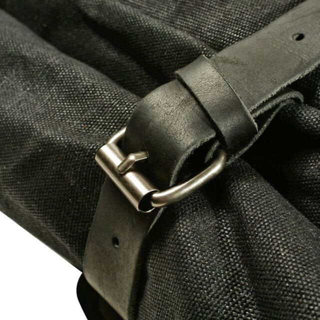 Robuster Canvas-Rucksack für Herren mit Rolltop