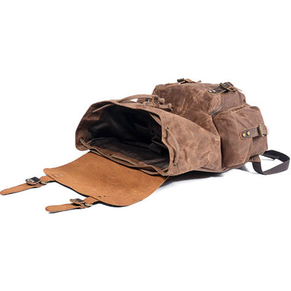Geräumiger Canvas-Rucksack mit Seitentaschen
