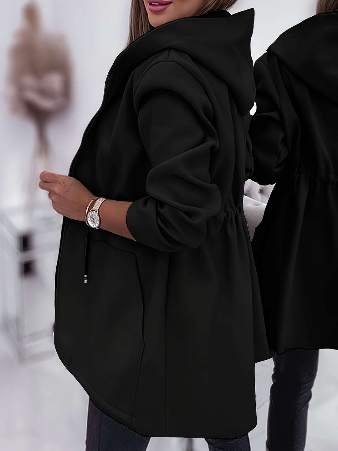 Hooded sweatshirt with zipper and drawstring for women