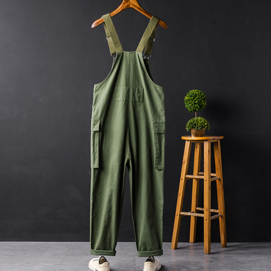 Women's dungarees with a straight cut in a casual style