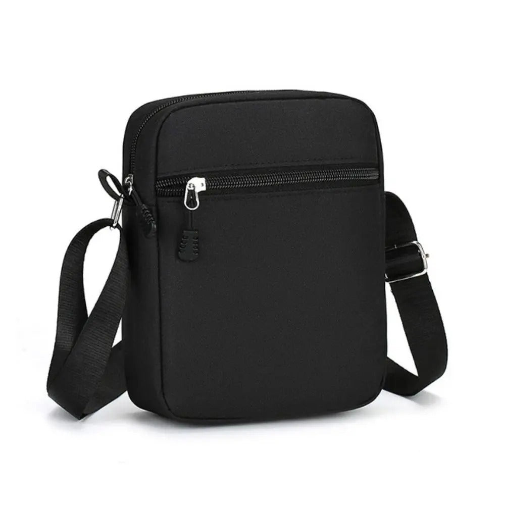 Kompakte Brusttasche für den Alltag