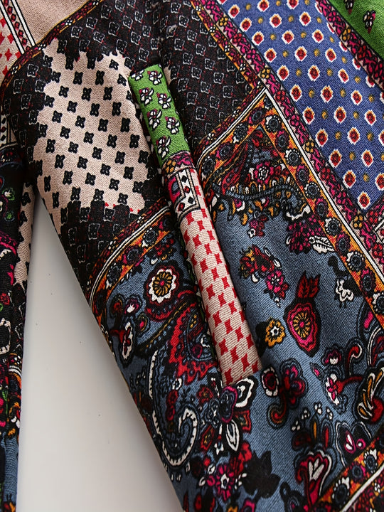 Trendy winter jacket with hood for women