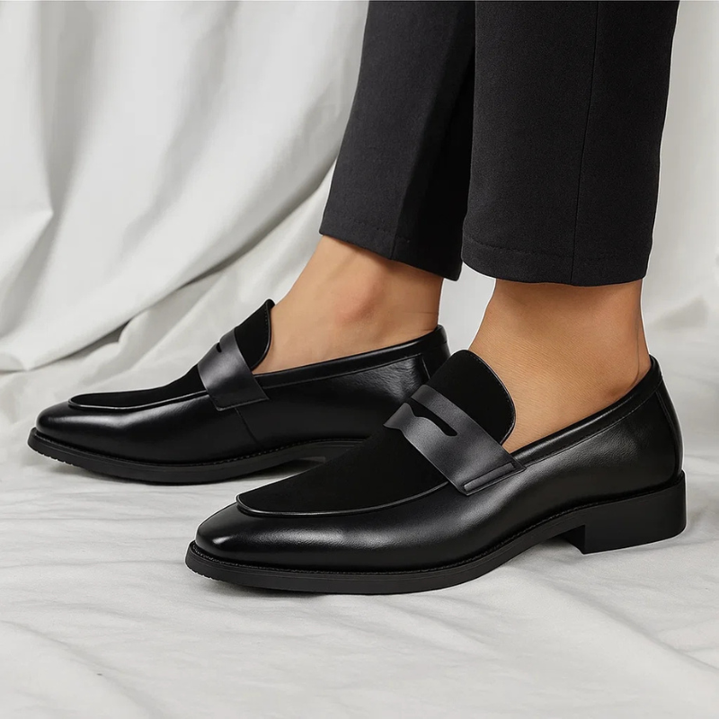 Slipper für Herren ohne Schnürung