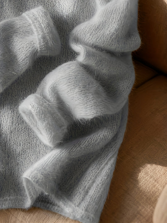 Women's solid-color roll-neck sweater