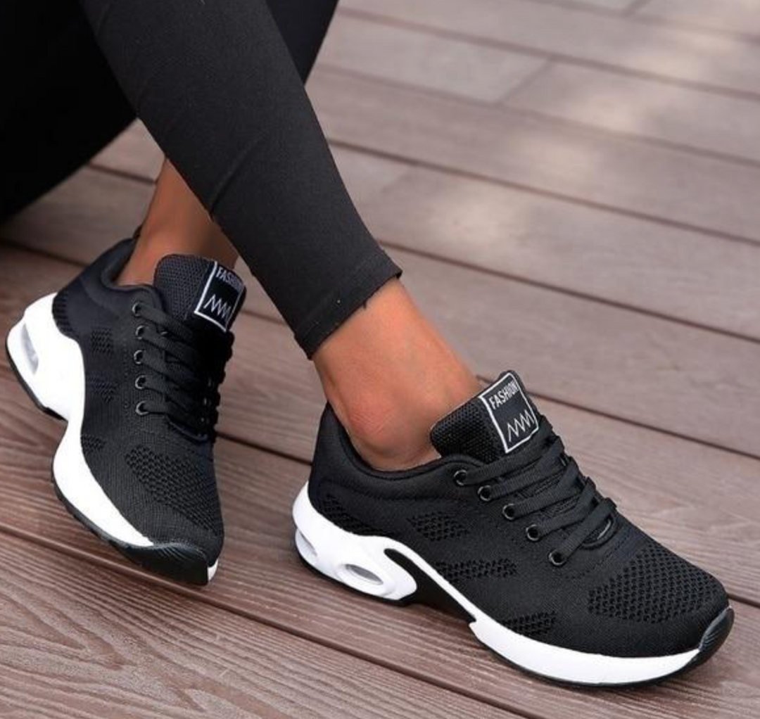 Women's Sneakers with Air Cushion Sole and Sporty Design