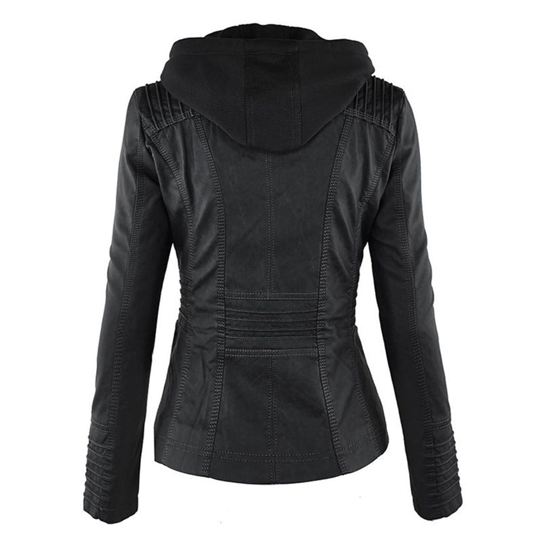 Women's hooded jacket in a weatherproof design 
