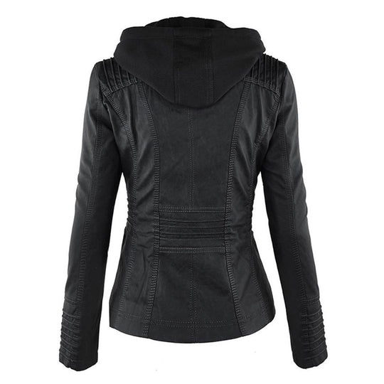 Women's hooded jacket in a weatherproof design 