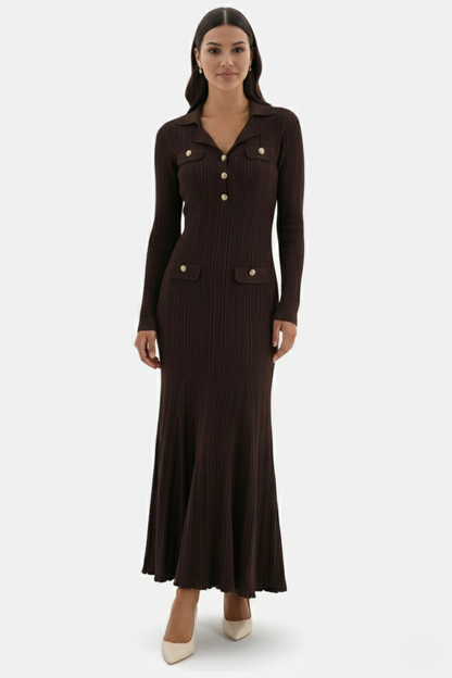 Damen-Strickkleid mit langen Ärmeln und Maxilänge