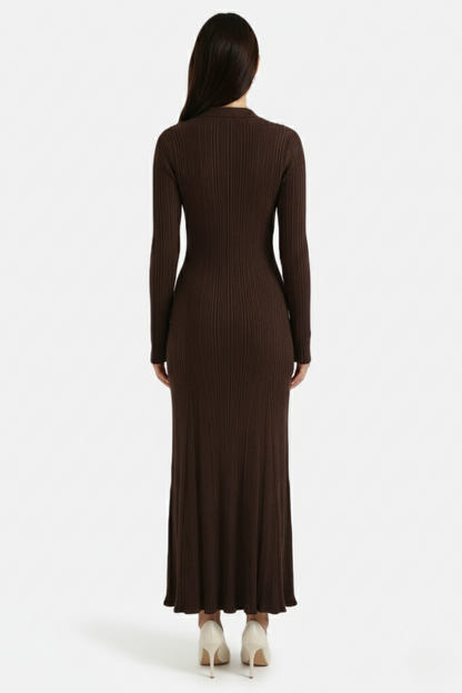 Damenkleid in Maxilänge mit schlichtem Strickdesign
