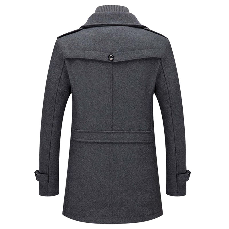Fashionable coat with a classic cut for men