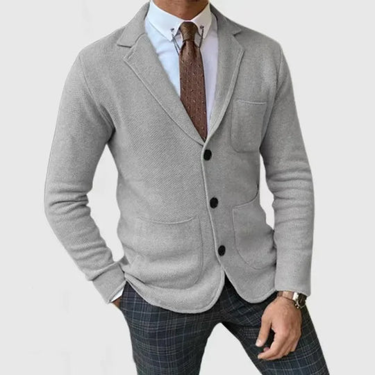 Men's knitted blazer with classic design 
