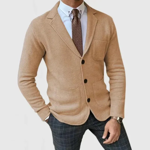 Men's knitted blazer with classic design 