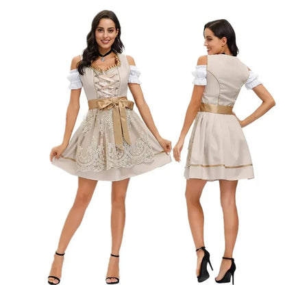 Damen-Trachtenkleid als festliches Outfit für das Oktoberfest