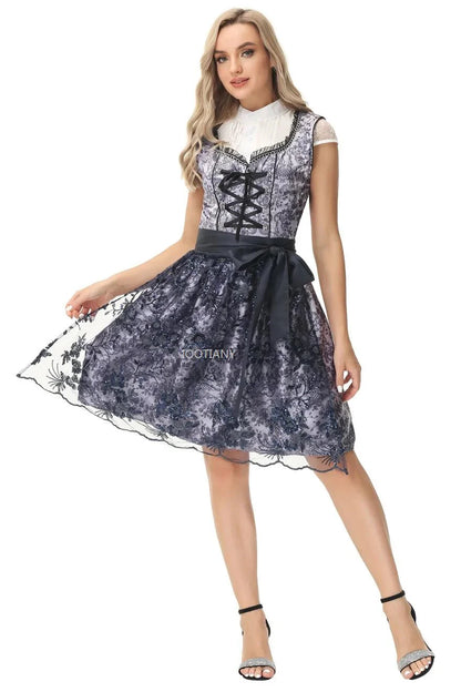 Damen-Dirndl als alpenländisches Festkleid für besondere Anlässe