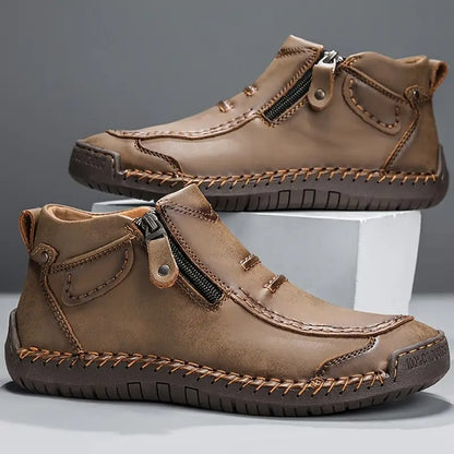 Herrenstiefel mit markanter Sohle und bequemem Schaft