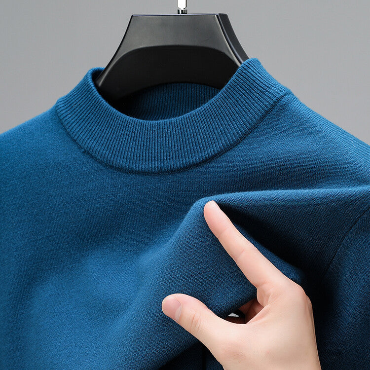 Men's sweater with elegant hem and classic cut