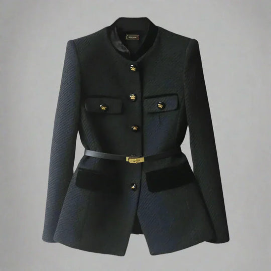 Women's coat with classic cut and belt 
