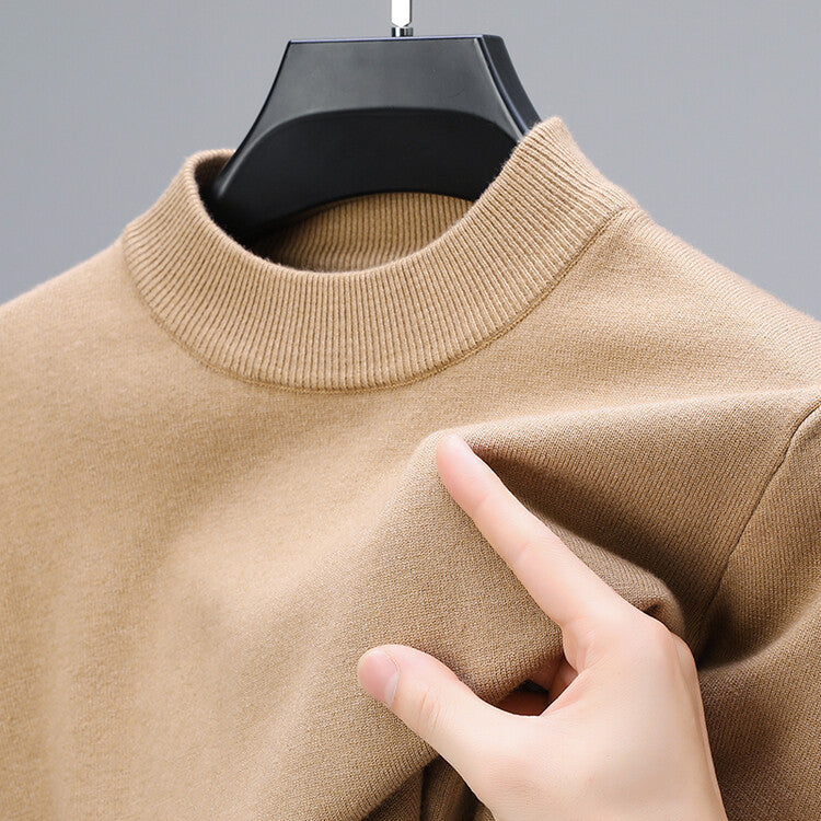 Men's sweater with elegant hem and classic cut