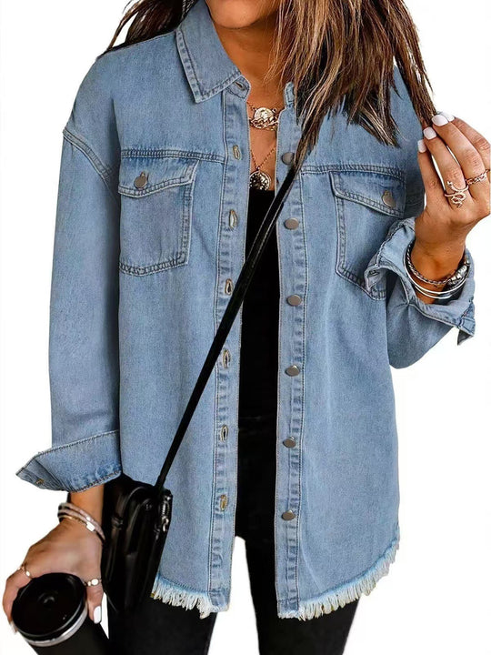 Women's denim jacket with a classic cut 