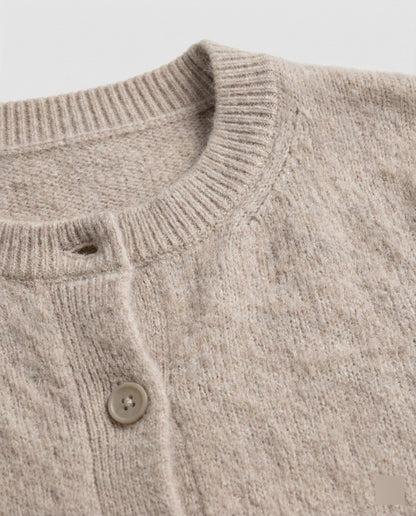 Eleganter Damen-Strickcardigan mit feiner Strickstruktur