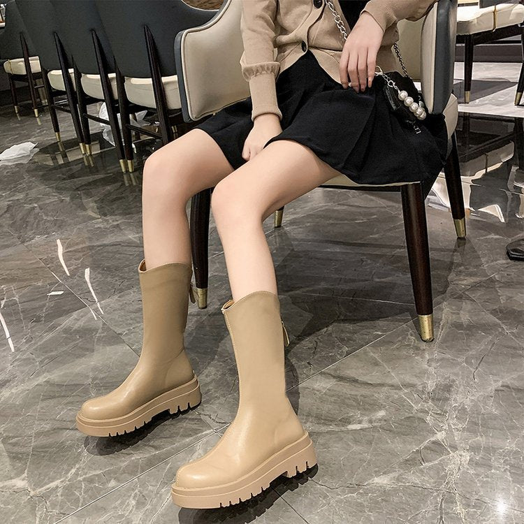 Robuste Gummistiefel für Damen bei Regen und feuchtem Wetter