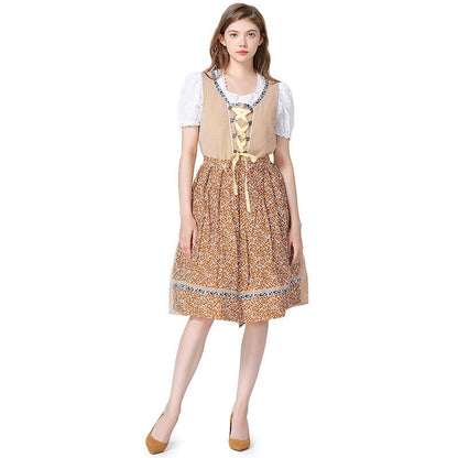 Verstellbare Korsettschnürung am traditionellen Dirndlkleid
