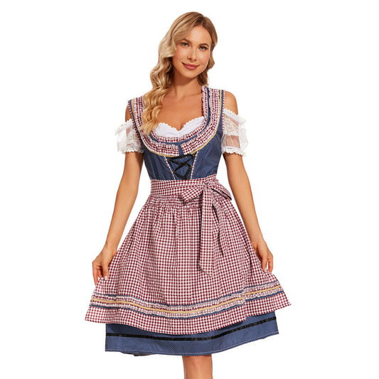 Damen-Dirndlkleid mit kariertem Schürzenrock in der Vorderansicht