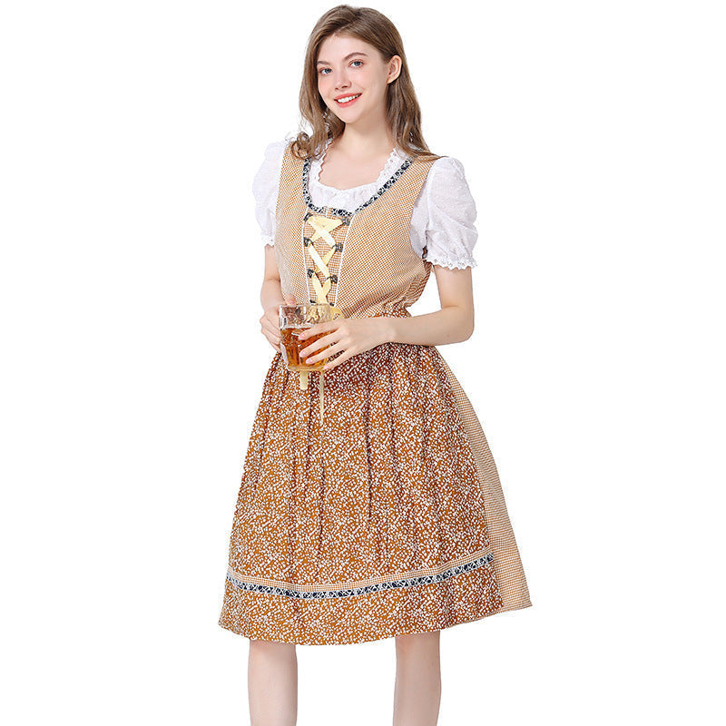 Geblümte Schürze des Dirndlkleid-Sets in der Frontalansicht