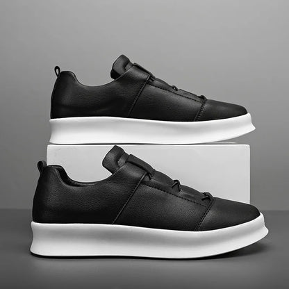 Herren-Sneaker aus Leder mit klassischer Schnürung