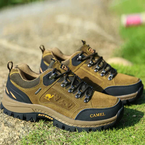 Men's hiking boots