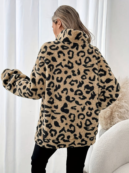 Damenpullover mit praktischem Halbzipper am Kragen