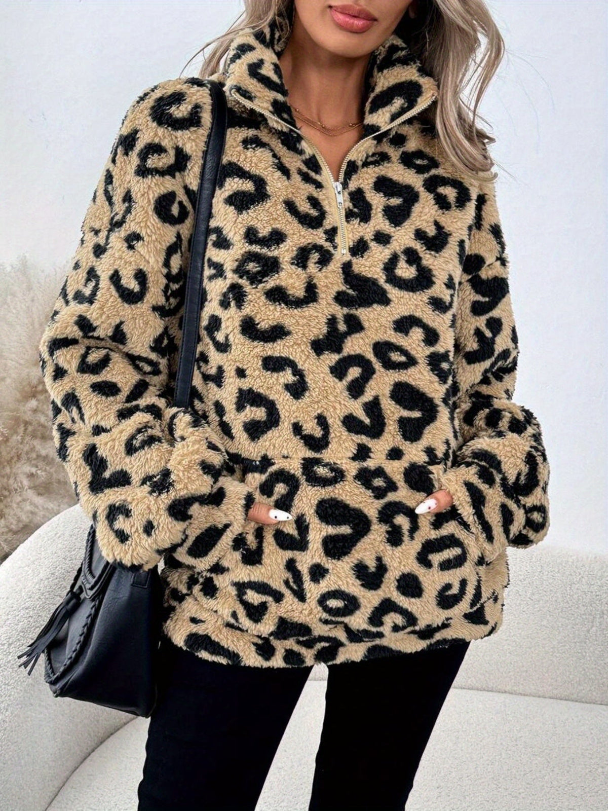 Bequemer Damenpullover mit Leopardenmuster und langen Ärmeln