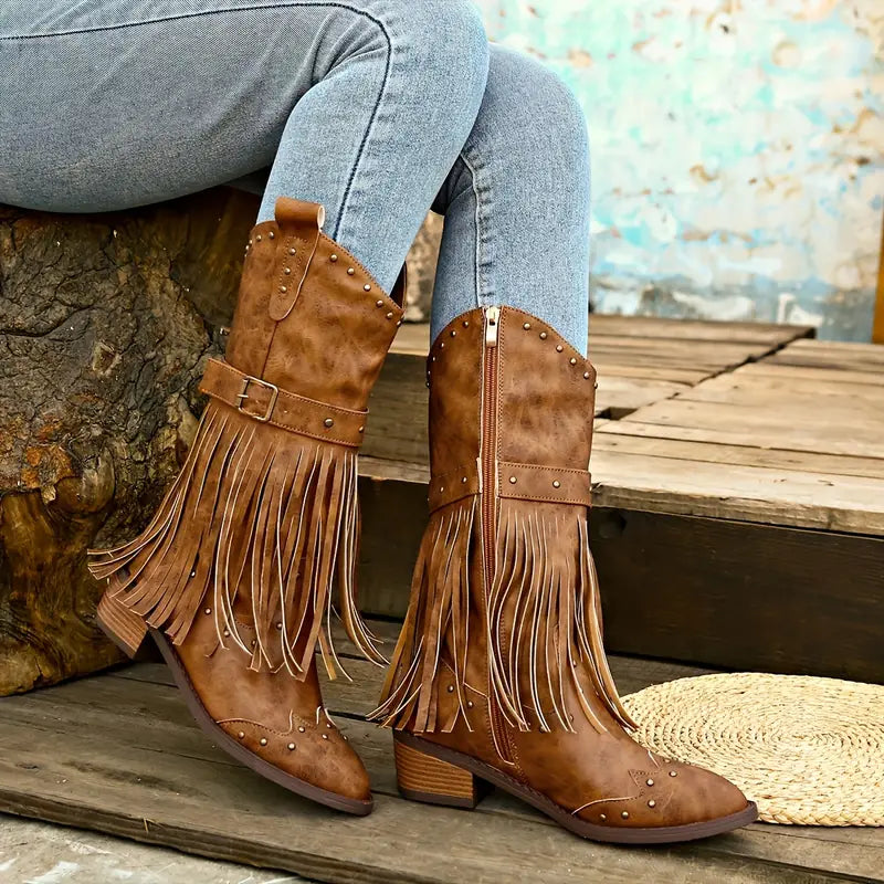 Damenstiefel mit dekorativen Quasten und stabilem Blockabsatz