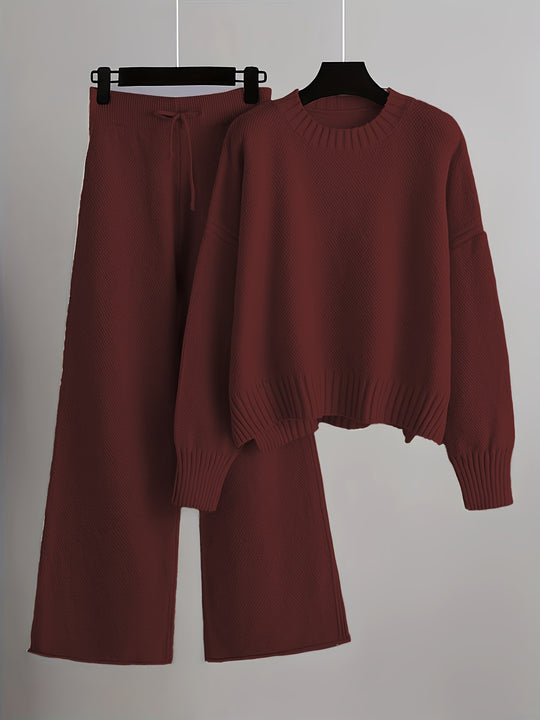 Two-piece knitwear set with round neck and wide-leg trousers for women